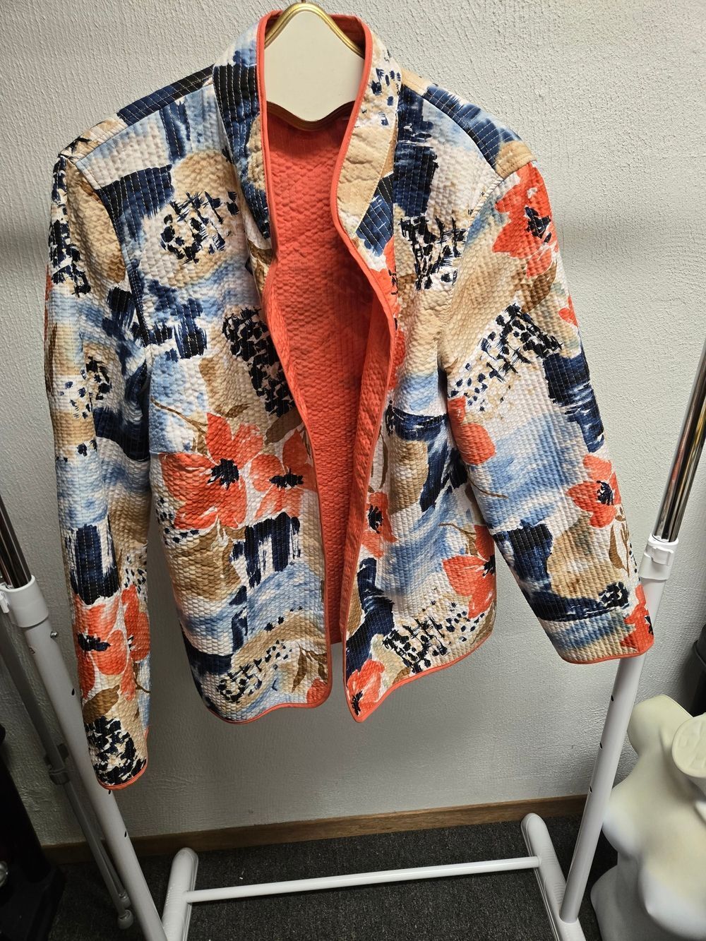 Alfred Dunner Coral, Navy & Cream Quilted Floral Open Jacket